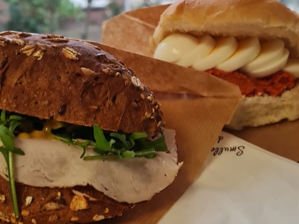 Broodje Runderrookvlees (klein)